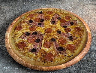 Пицца мясная ассорти 30 см